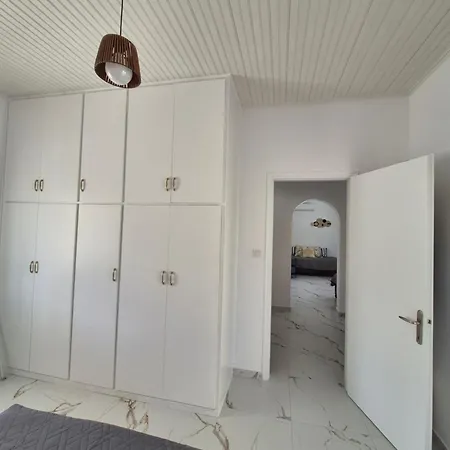 Case de vacanță Casa Di Kontessa Acharavi (Corfu)