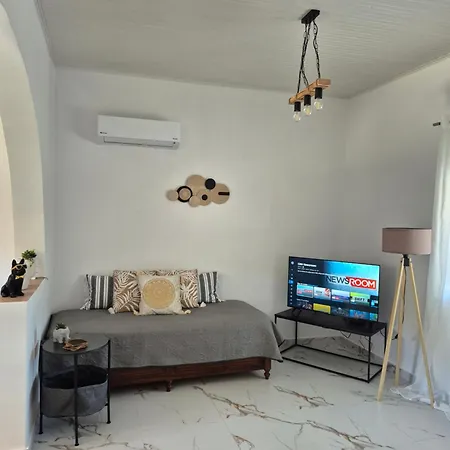 Casa Di Kontessa Ferienhaus Acharavi (Corfu)