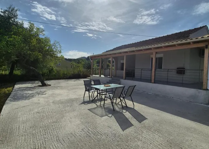 Casa Di Kontessa Feriehus Acharavi (Corfu)